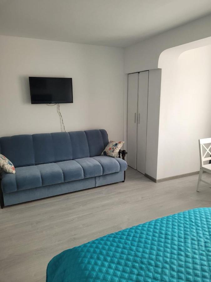 Zenlux Hotel Iasi Bagian luar foto
