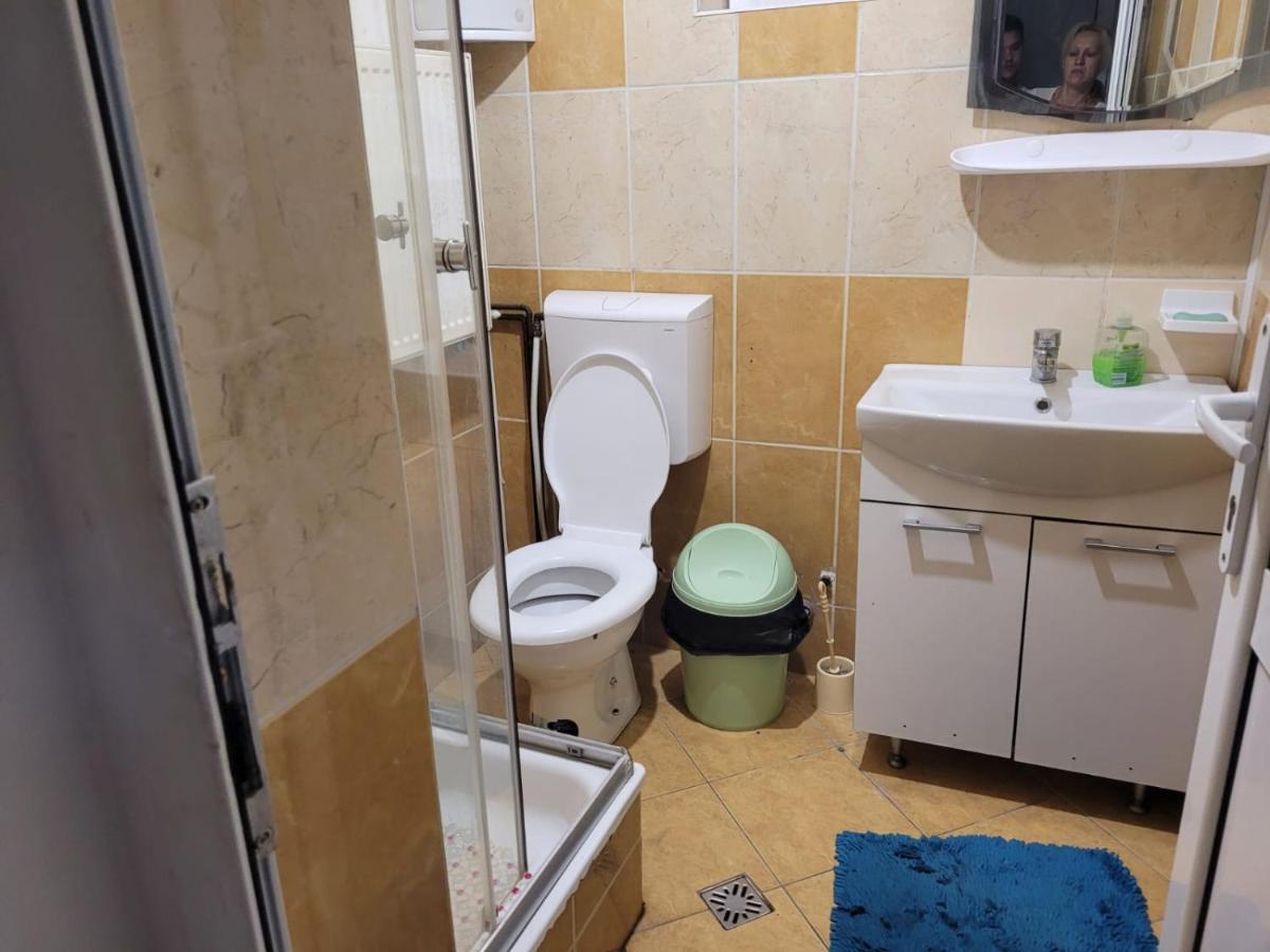 Zenlux Hotel Iasi Bagian luar foto